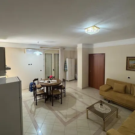 Appartamento Quiet Behind Lungomare Vlorë